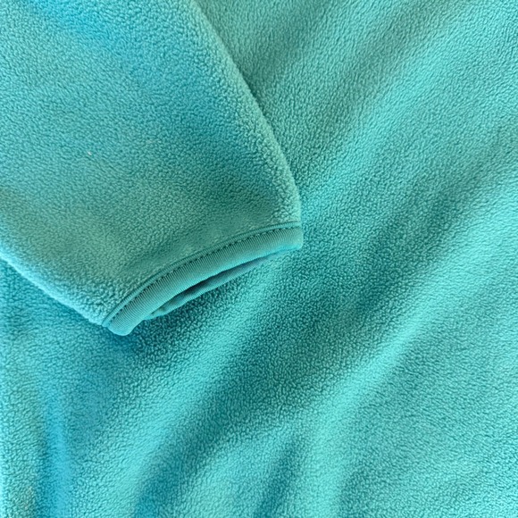 Walt Disney World Fleece Sweatshirt Teal Embroidered Mickey Mouse Pullover M - Picture 5 of 9